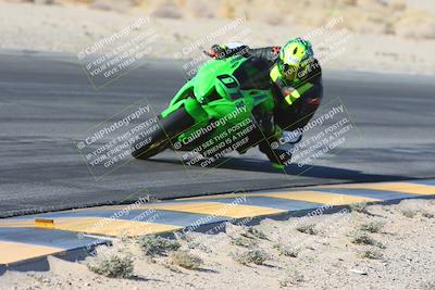 media/Jan-10-2025-CVMA Friday Practice (Fri) [[489e0da257]]/Group 4 and Trackday/Session 2 (Turn 4 Inside)/